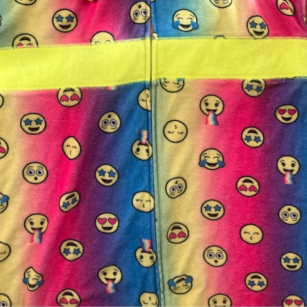 Justice girls full zip hooded coverup Sz 14/16 emojis